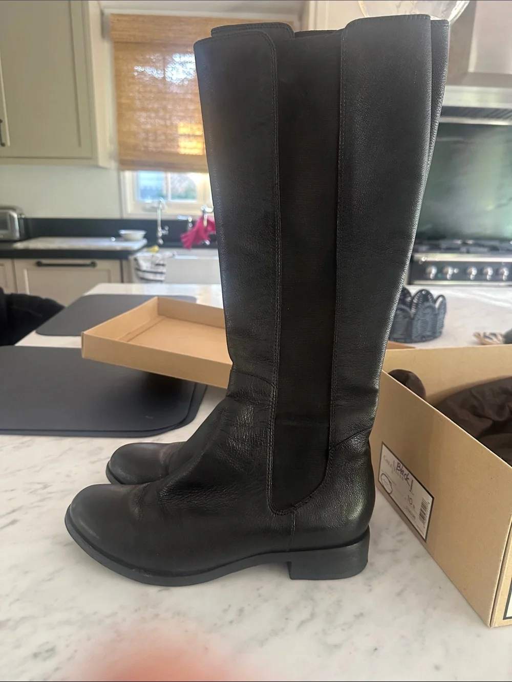 Cole Haan classic knee